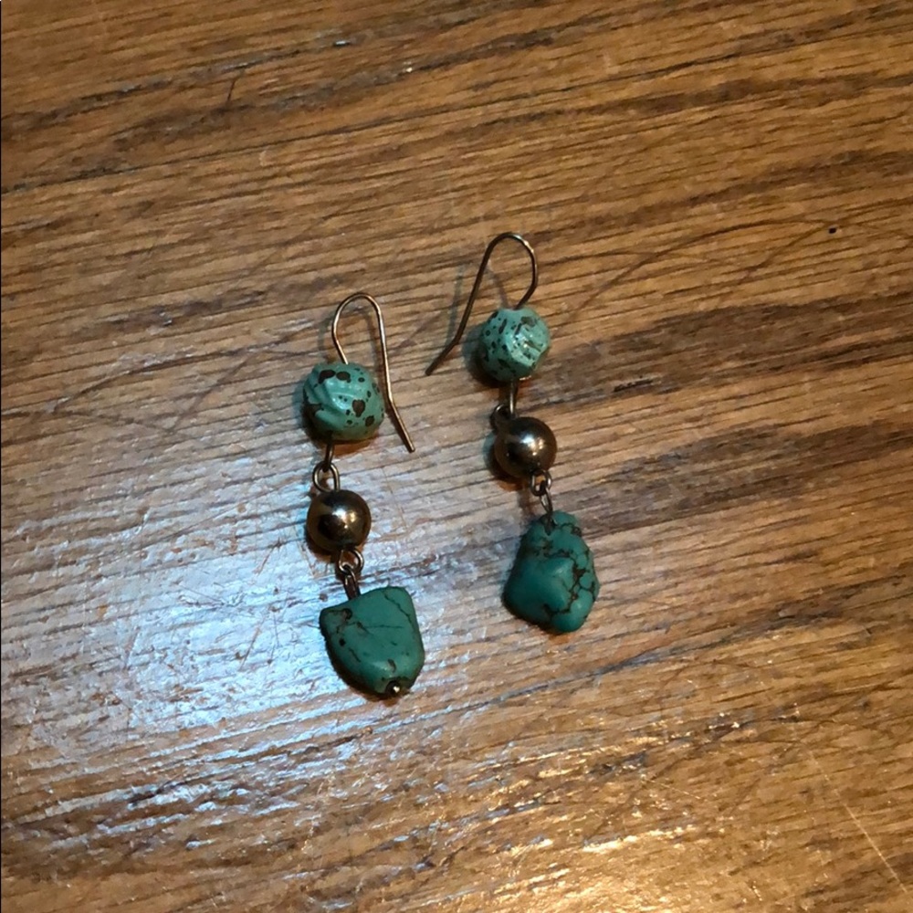 Turquoise stone earrings